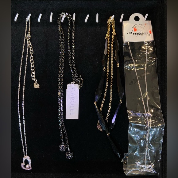 Vintage Long Black Glass Beads Necklace - Picture 6 of 8